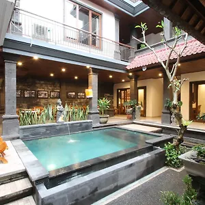 Yuni's House Casa de hóspedes Ubud